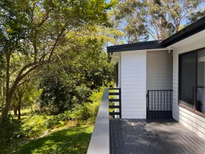 Entire Upper Level Park View Suite, 5 Mins Gosford - Image 4