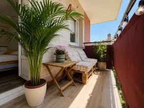 Bright, spacious apartment near beaches and metro - Image 5