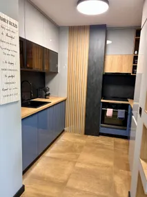 Blue Iris, 2BR, Stunning Views, Jacuzzi and Workspace - Image 5