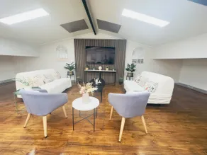 BiG Group16PPL-Victorian5BR Home-Spacious-CityTram - Image 4