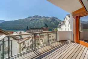 St. Moritz • 200 m² • Lake view • Luxury location - Image 2