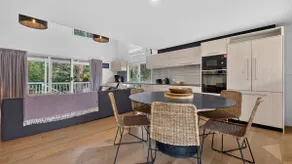 Cliff House Cottage | Modern Metung Retreat - Image 4