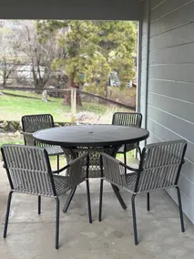 Nice 2 bedroom near the hospital - Image 2