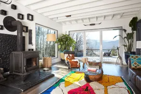 Stylish Mountain House with Reservoir Views - Image 2