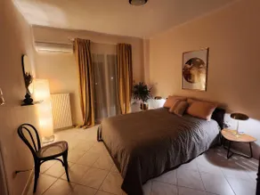 Stylish Esperides Apartment in Agia Triada - Image 5