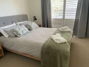 Dover Villa - close to the ocean in a quiet space - Image 4