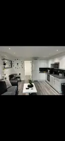 “Modern 1 Bed Flat • Near London & Bluewater! - Image 5