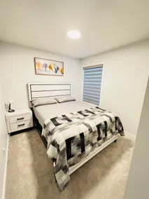 Brand New Luxury & Spacious Home Stay at The Hills - Image 4