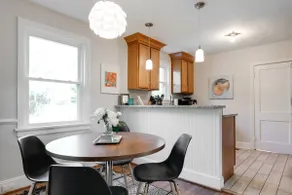 Cheerful Westover Hills Home - Image 4