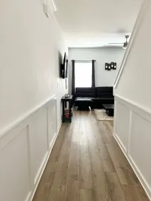 Spacious Townhome with 2-Car Garage & 4 TVs/WiFi - Image 4