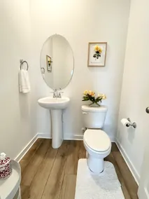 Spacious Townhome with 2-Car Garage & 4 TVs/WiFi - Image 5