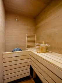 Sauna, Ski Minutes Away: Cozy Luxury Mountain Home - Image 5