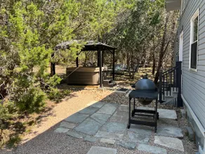Scenic Casita Loft Retreat Hill Country w/ Hot Tub - Image 2
