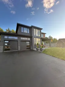 Clarenville oasis - Image 2