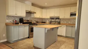Spacious 3 Bedroom Unit - Fully Eqipped! - Image 5