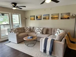 Lake Harding Getaway - Image 5