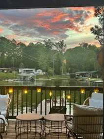 Lake Harding Getaway - Image 2