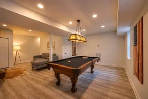 Woodland Retreat - Modern Comfort Near Nashville - Image 5