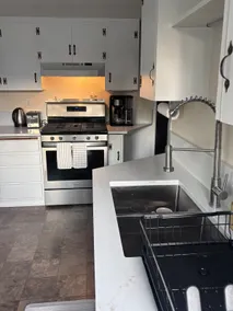 Walk to University of Puget Sound: Spacious Loft - Image 5