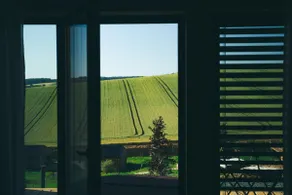 Your intimate retreat with spa and stunning views - Image 4
