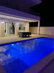 villa roche - Image 3