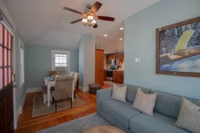 Beach Bungalow in the Heart of Downtown Ogunquit - Image 5
