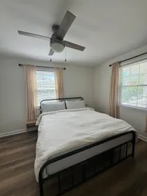 Cozy Roanoke Escape - Image 3