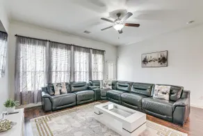 22 Mi to Dtwn Houston: Spacious Baytown Home! - Image 5