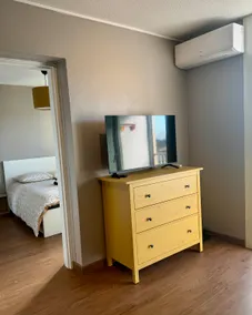 Nice 2-room apartment, small sea view, renovated, 80 m from the beach - Image 4