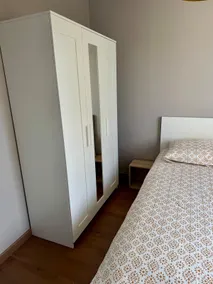 Nice 2-room apartment, small sea view, renovated, 80 m from the beach - Image 3