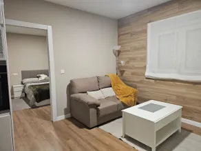 Modern and cozy apartment - Image 3