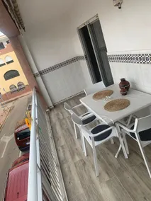 Cozy apartment 150m to the beach - Image 2