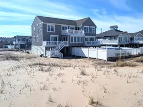 ”Sea Star” 8BR- Pool- Hottub- Oceanfront! - Image 3