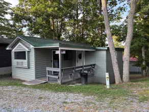 Whispering Pines 2BR, Wi-Fi Christmas Special - Image 4