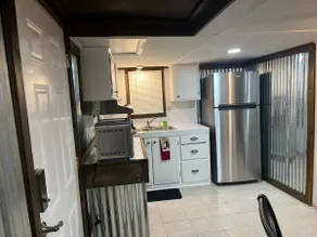 Side Spot - Image 4