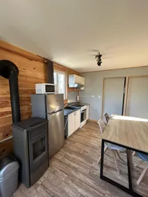 Quiet house on the edge of the woods - Image 5