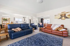 Glory House at Culburra - Beachfront - Image 4