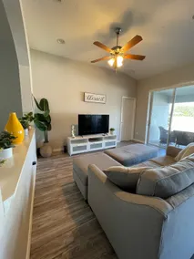 Home away from home - Image 5