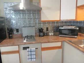 Peaceful Country Private Ground-Floor Apartment - Image 4