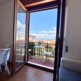 Radici Apartment - romantic, AC, wifi, balcony. - Image 4