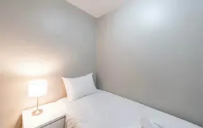 3 JW house - Image 3