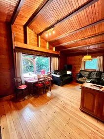 Pure nature – house with a large garden by the forest - Image 5