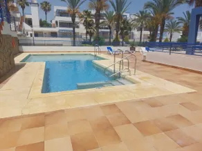 2 Bed Apt - Close To Beach - Pool - Balcony - Image 4