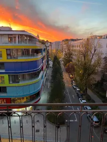Apartment with nice VIEW and BALCONY - near the metro - Image 2