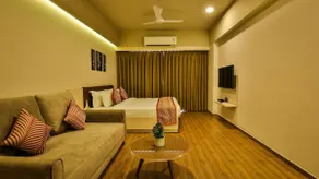 Stay zen at weekend address - Image 2