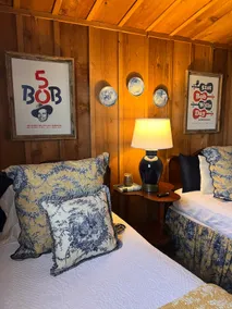 Cozy Cabin on Carroll Creek - Image 2