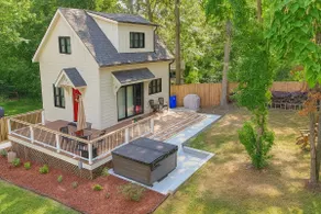 Luxury Cottage | Hot Tub & Quiet Oasis Near DC - Image 2