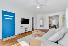 Luxury Modern Home: St. Mary’s Hospital, Downtown - Image 2
