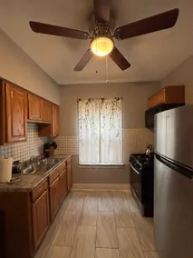 Cozy Home | 3 Beds | Free St. Parking - Image 4