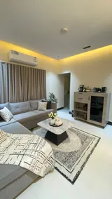 Luxury 1BR & Living room Apartment w/ 65” 4K TV - Image 3